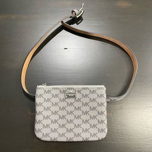 Michael Kors Grey Signature Logo Belt Fanny Pack